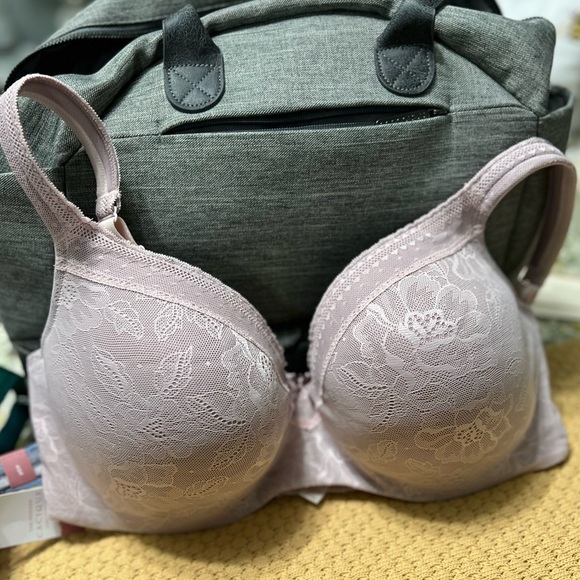 Cacique Light Elderberry Bra with Lavender Bow in 40F. - Picture 2 of 5